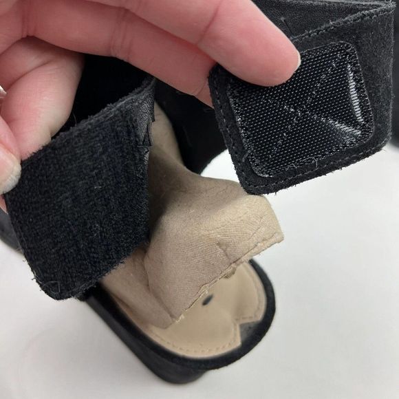 Via Spiga Wedges Womens 8.5 Black Leather Laser Cut Shoes - Picture 9 of 11